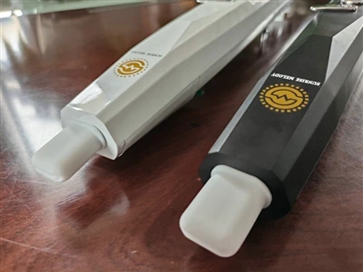 Can I connect my EWI electronic wind instrument to other devices?